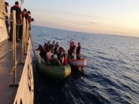 Çanakkale açıklarında 72 düzensiz göçmen yakalandı