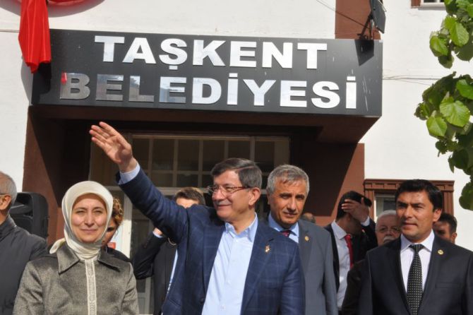 allah-aramiza-nifak-sokmak-isteyenlere-firsat-vermesin-002.jpg