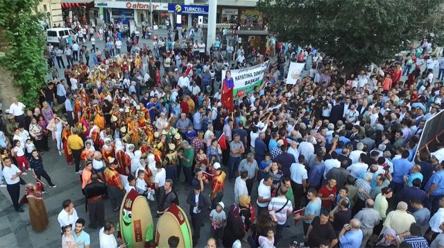 antepfistigi-festival-korteji.jpg