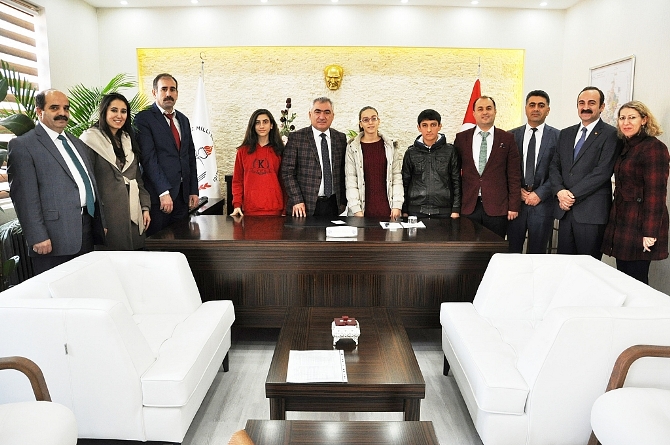 aslan,-sampiyonlari-kabul-etti.jpg