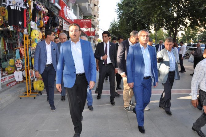 bakan-tufenkci-turkiye’nin-bir-kismini-esad-rejimine-feda-edenler...-002.jpg