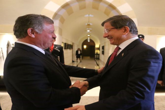 basbakan-ahmet-davutoglu,-urdun-krali-ile-gorustu-001.jpg