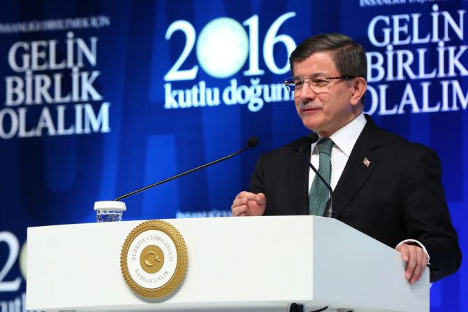 basbakan-davutoglu,-kutlu-dogum-programi‘na-katildi.jpg