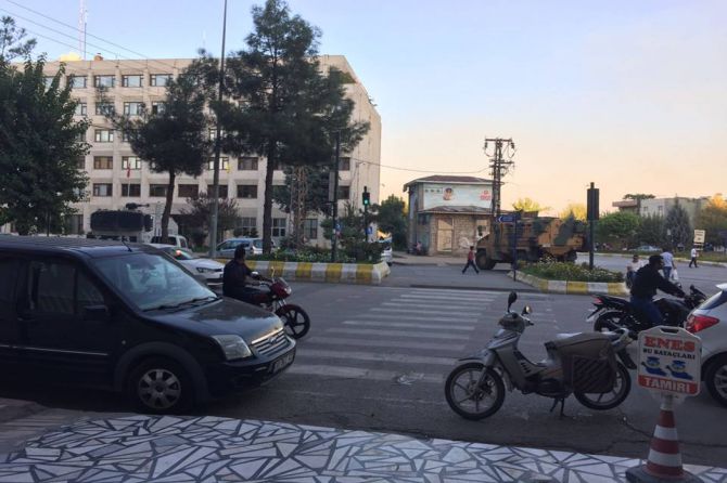 batman-belediyesi-onu-tek-tarafli-trafige-acildi.jpg