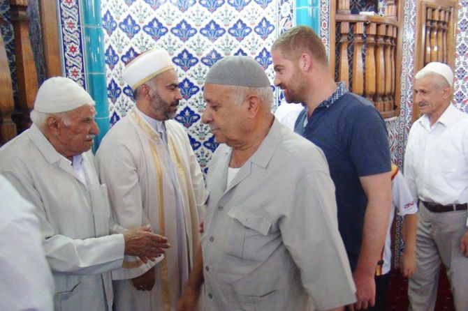 bayram-sevinci-004.jpg