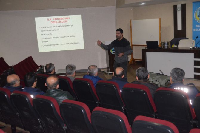 belediye-personeline-ilk-yardim-egitimi-001.jpg