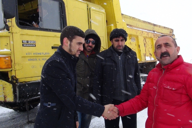 bingolde-mahsur-kalan-koyluler-6-saat-sonra-kurtarildi.JPG