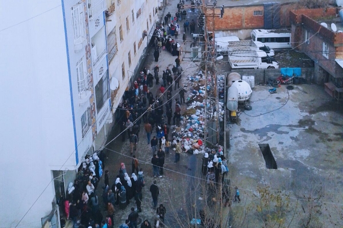 cizreliler-goc-etmeye-devam-ediyor.jpg