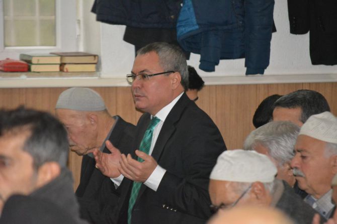 cuma-namazi-sonrasi-halep-icin-dua-004.jpg