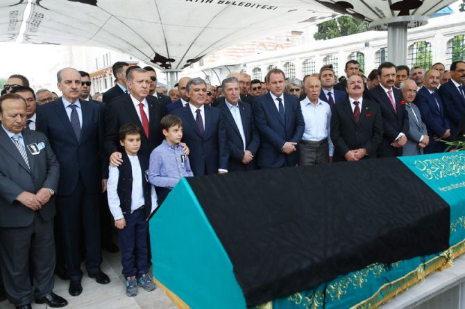 cumhurbaskani-erdogan,-bodur’un-cenazesine-katildi-001.jpg