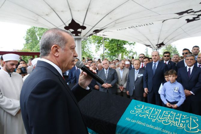 cumhurbaskani-erdogan,-bodur’un-cenazesine-katildi-003.jpg