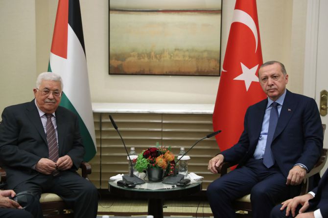 cumhurbaskani-erdogan-abbas-001.jpg