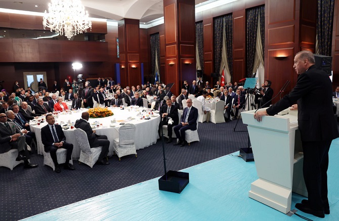 cumhurbaskani-erdogan-ak-parti-buyukelciler-iftari-001.jpg