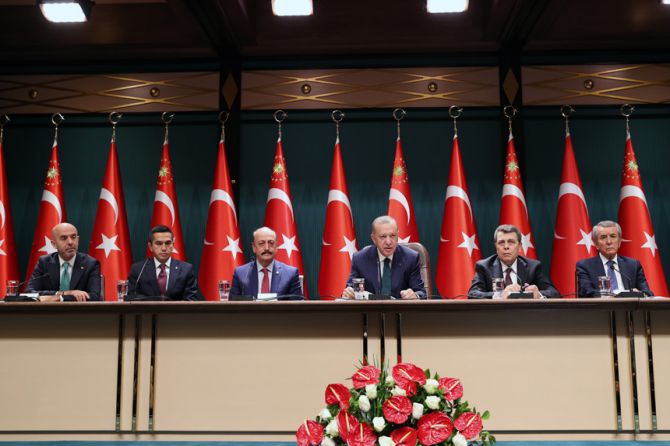 cumhurbaskani-erdogan-asgari-ucret-zammi.jpg
