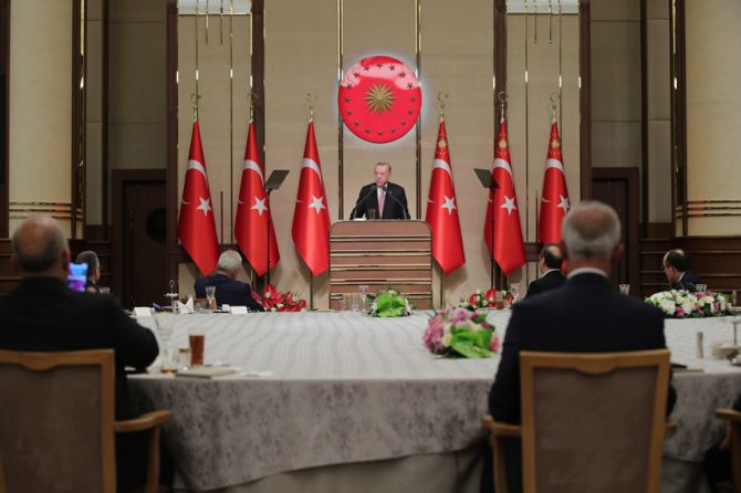 cumhurbaskani-erdogan-esnaf-ve-sanatkarlar-003.jpg