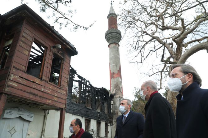 cumhurbaskani-erdogan-vanikoy-camii.jpg