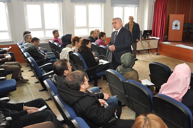 danisman-ogretmenler-egitim-semineri.jpg