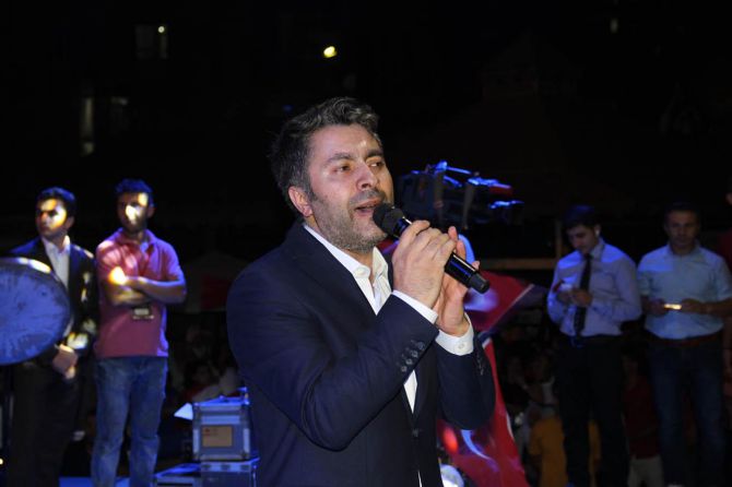 diyarbakir’da-23.gunde-darbe-karsiti-gosteriler!-002.jpg