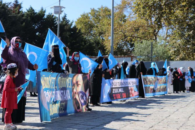 dogu-turkistan-isgali-protestosu.jpg