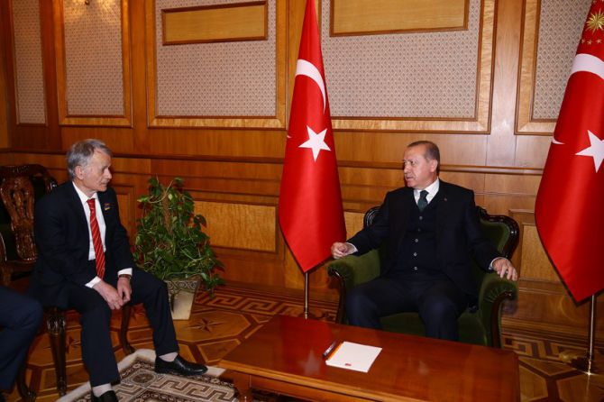 erdogan,-kirim-tatar-toplumu.jpg