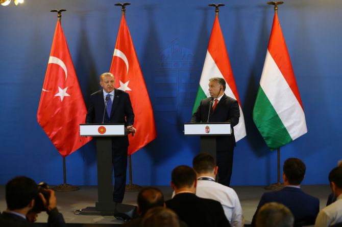 erdogan-viktor-orban-004.jpg