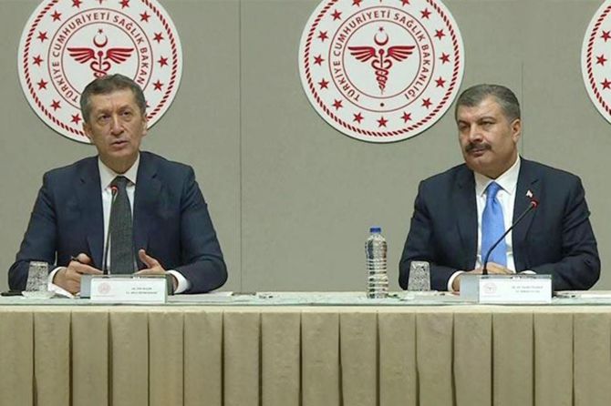 fahrettin-koca-ziya-selcuk.jpg