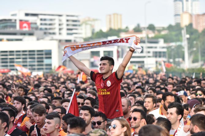 galatasaray-vadistanbul-001.jpg