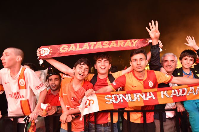 galatasaray-vadistanbul-002.jpg