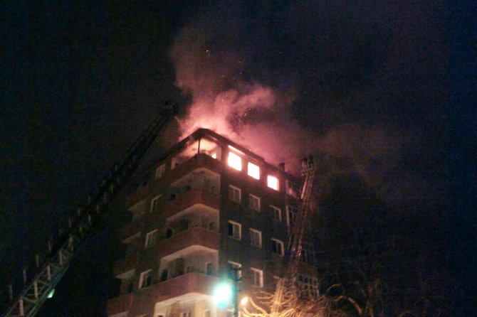 giresunda-bir-apartmanda-cikan-yangin-korkuttu-detay.jpg