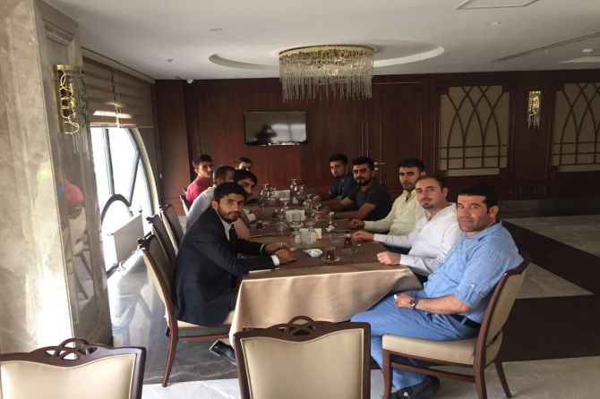 huda-par-genclik-kollarindan-bayram-ziyaretleri-002.jpg