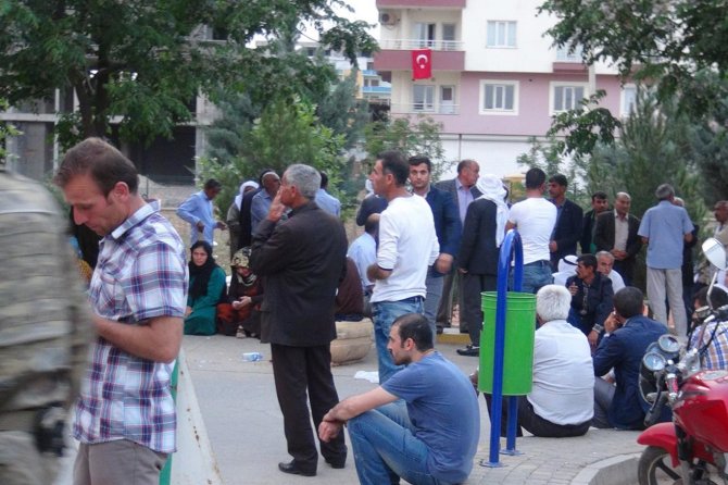 mardin’in-kiziltepe-ilcesinde-silahli-kavga-1-olu-3-yarali-002.jpg