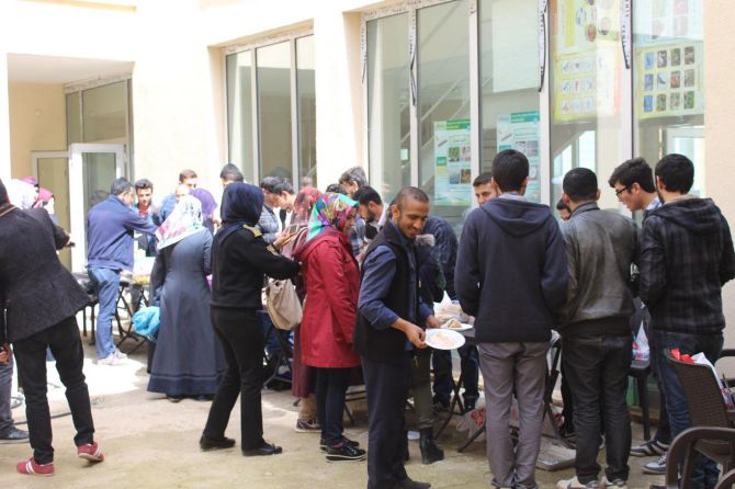 mardin-artukluda-ogrenciler-yararina-kermes-001.jpg