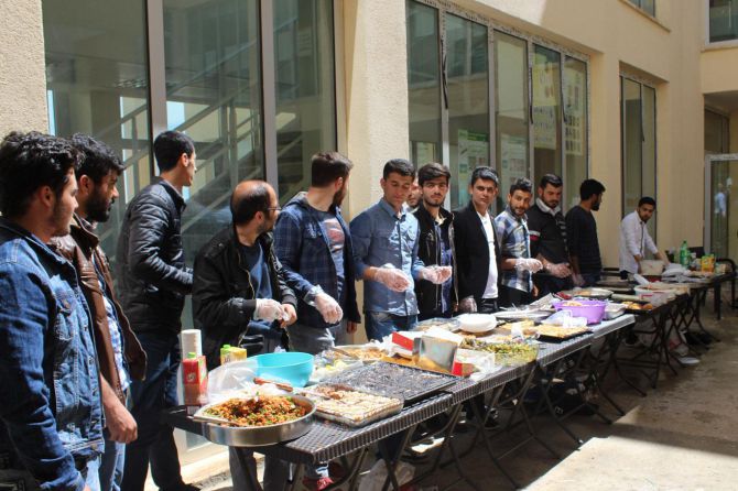 mardin-artukluda-ogrenciler-yararina-kermes.jpg