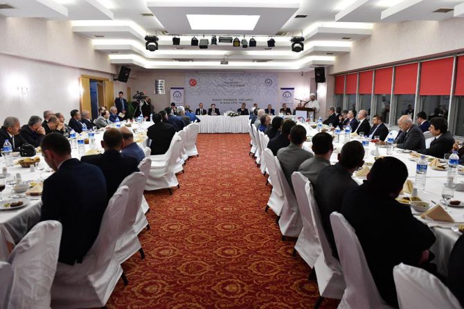 prof.-dr.-ali-erbas-hatay-004.jpg prof.-dr.-ali-erbas-hatay-004.jpg