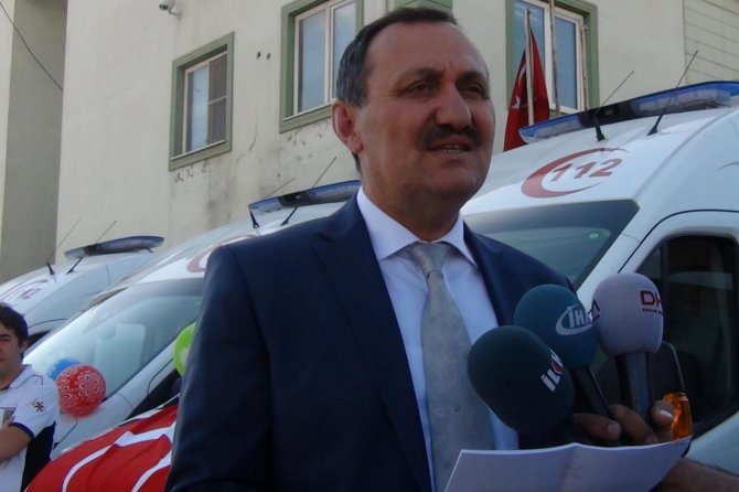 saglik-bakanligindan-gaziantepe-10-yeni-ambulans-001.jpg