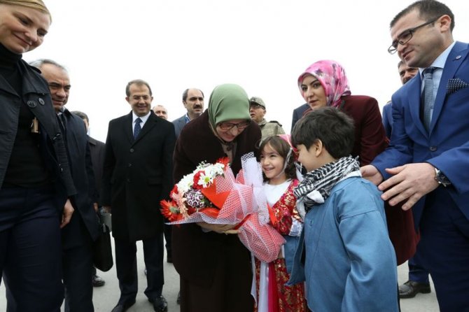 sema-ramazanoglu-cocuk-istismarcilarina-en-agir-cezalar-verilmeli-001.jpg