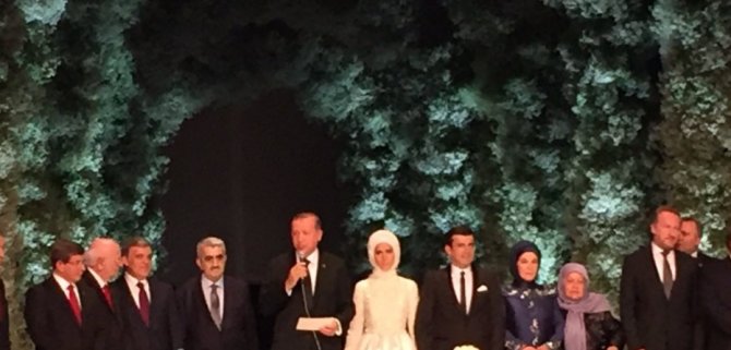 sumeyye-erdogan-evlendi-003.jpg