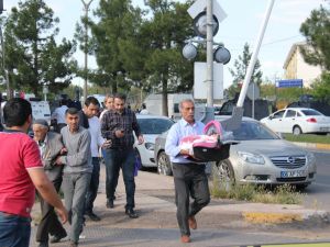 Diyarbakır kent merkezinde bombalı saldırı: 15 yaralı